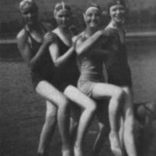 Elma Robertson's Aunts Duing WWII